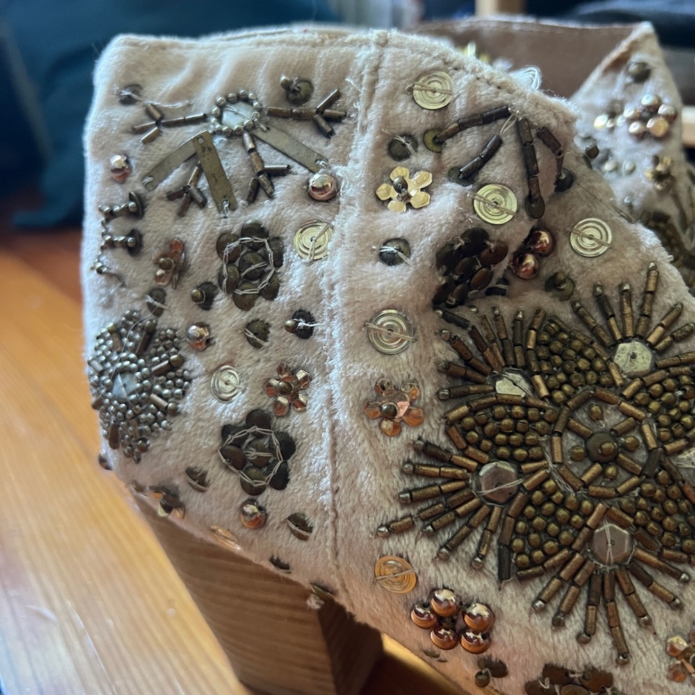 RARE Free People Night Out Ankle Bootie in Champagne - Picture 5 of 10